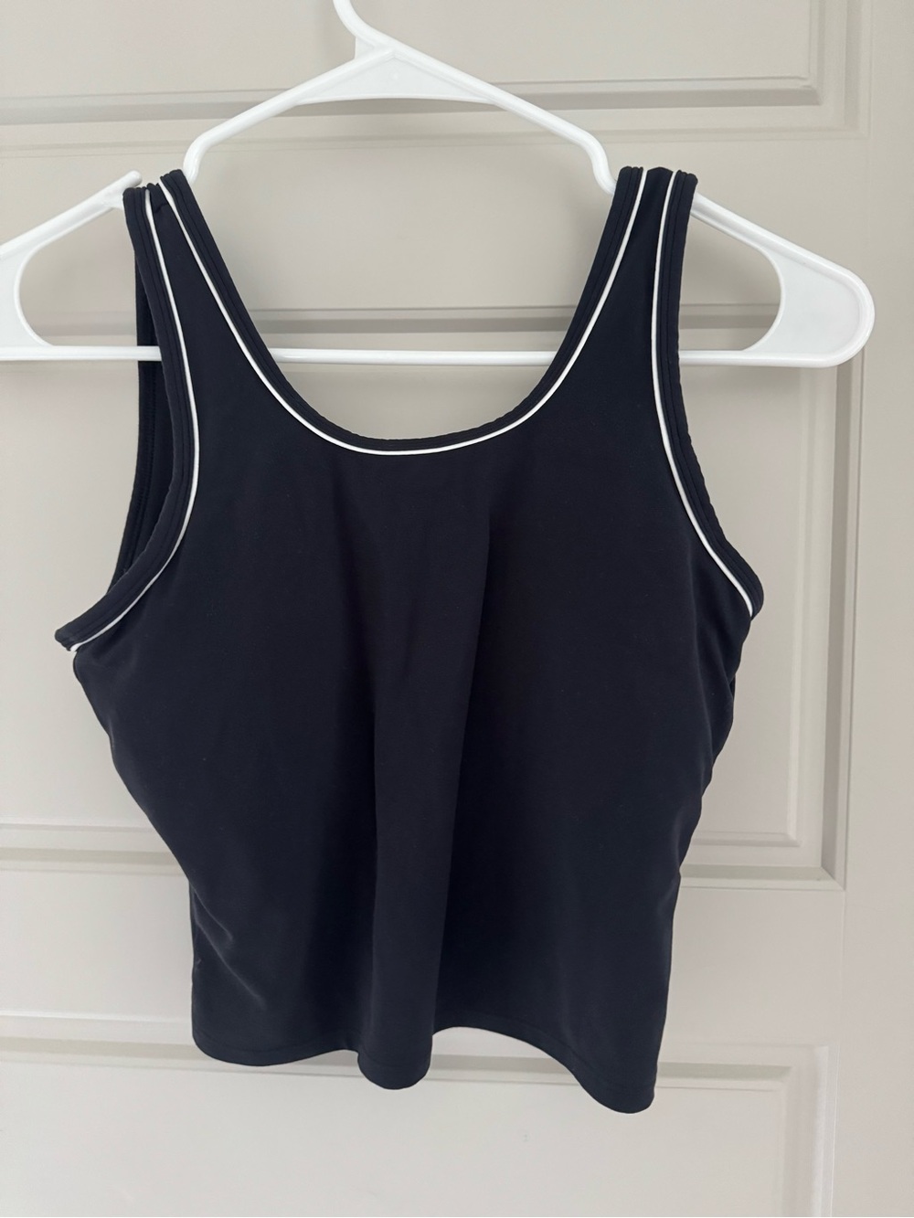 all in motion Black Crop Tank with White Piping